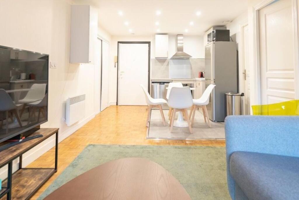 Coeur 16Eme, Standing Et Calme Apartment Paris Luaran gambar