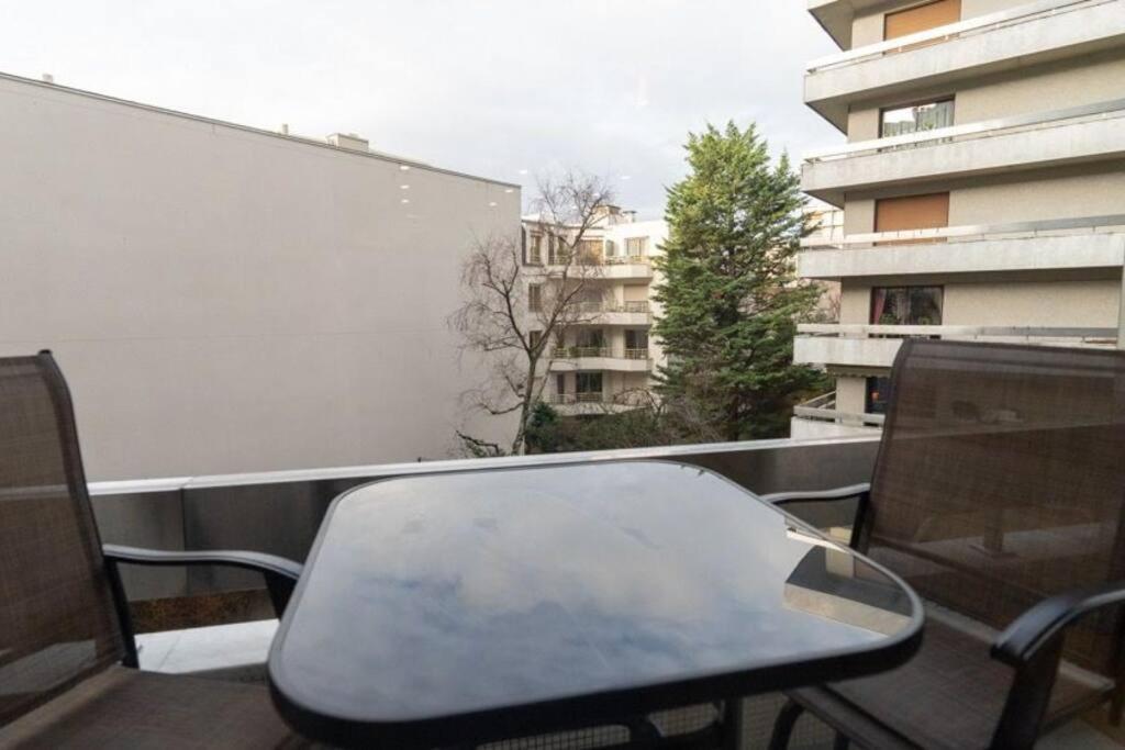 Coeur 16Eme, Standing Et Calme Apartment Paris Luaran gambar